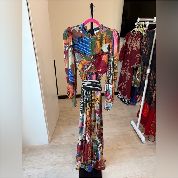 Farm Rio: Tropical Multicolor Long Sleeve
Maxi Dress - Picture 2 of 11